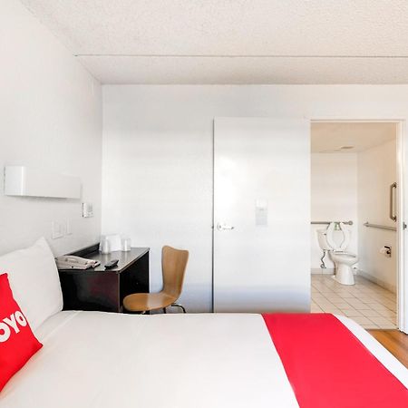 Oyo Hotel Houston Katy Freeway Exteriér fotografie