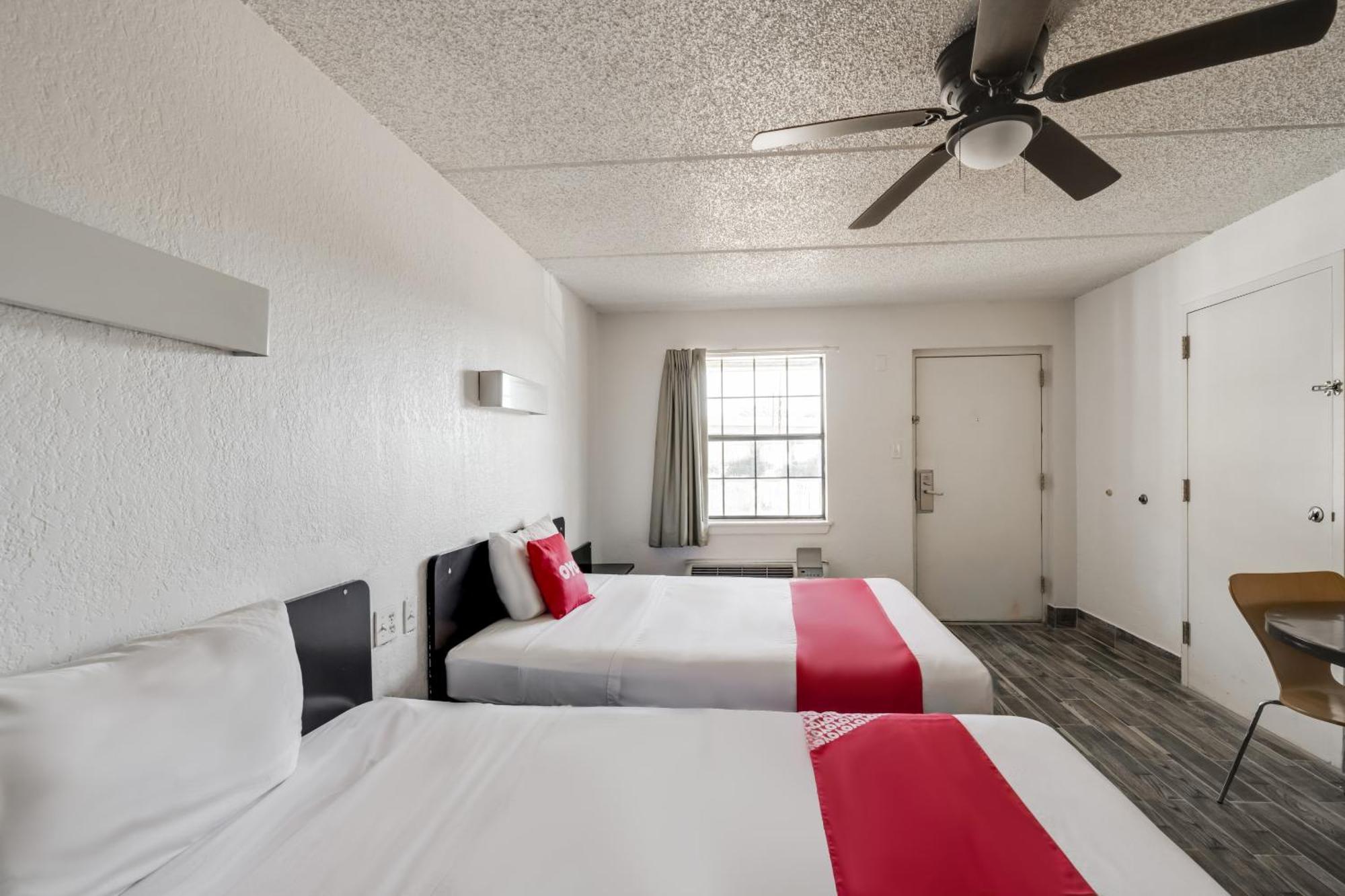 Oyo Hotel Houston Katy Freeway Exteriér fotografie