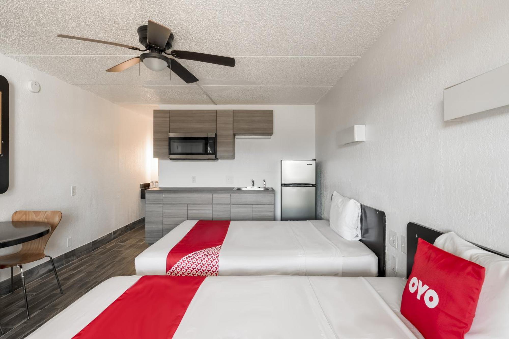 Oyo Hotel Houston Katy Freeway Exteriér fotografie